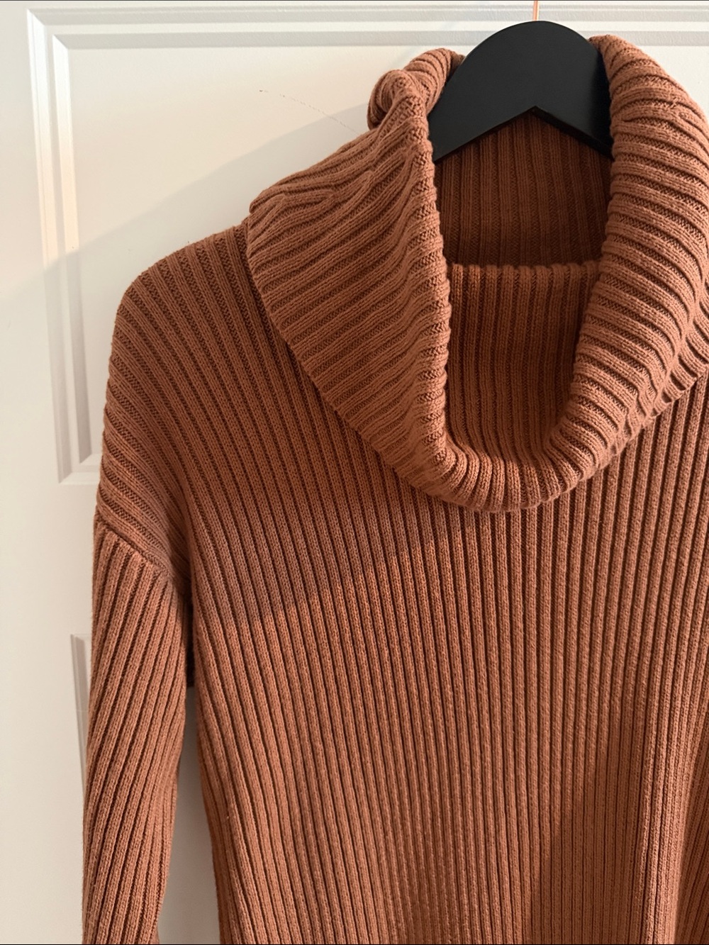 Ribbed Turtleneck Sweater dress - Rust